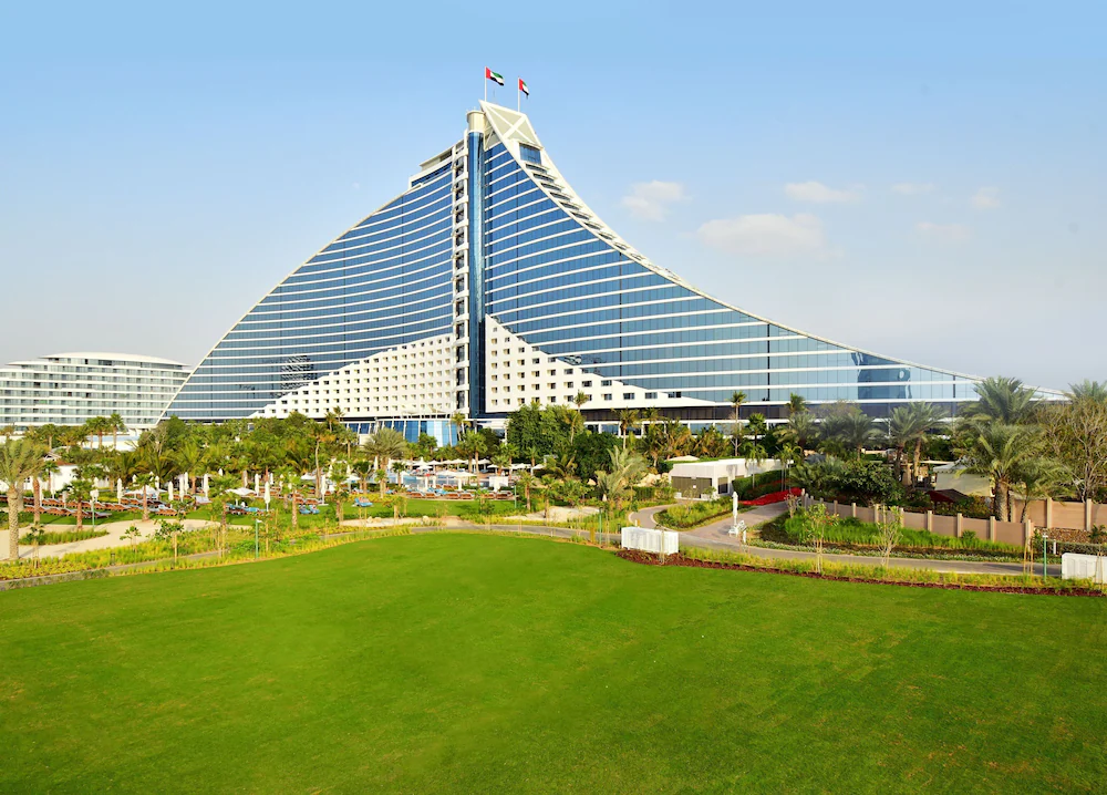 Jumeirah Beach Hotel Dubai